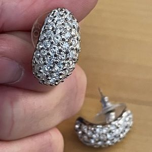 Very nice Crystal and Silver earrings